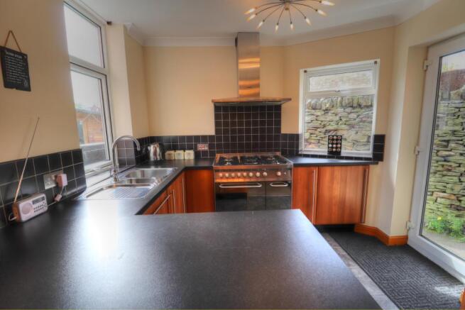 Kitchen 3