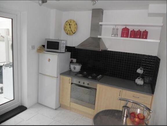 Photo 3