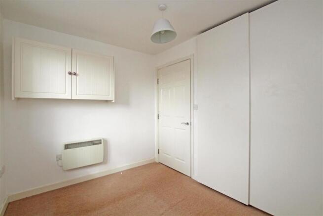 22GH - Bedroom two 2.jpg