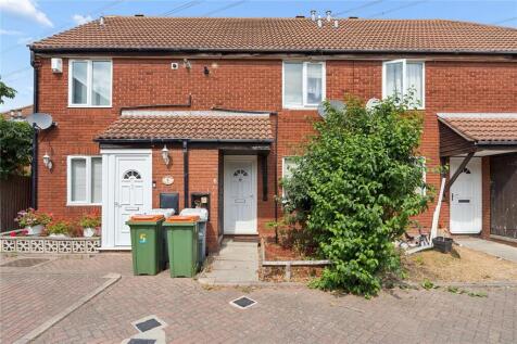 Clayton Close, London, E6