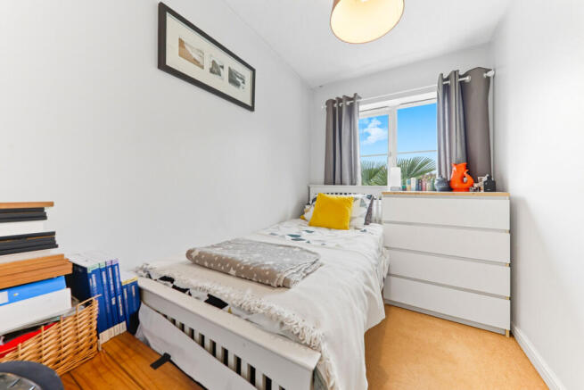 3 bed Town House for sale Image 12