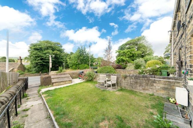 2 bed Terraced for sale Image 4
