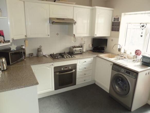 Kitchen/Breakf...
