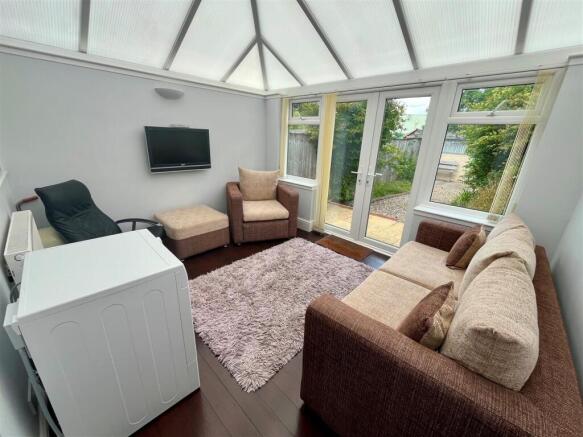 2 bed Terraced for sale Image 4