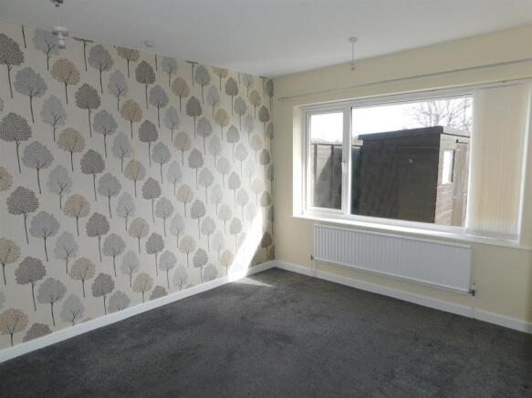 Bedroom 1b
