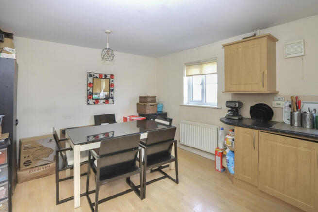 4 bed Terraced for sale Image 5