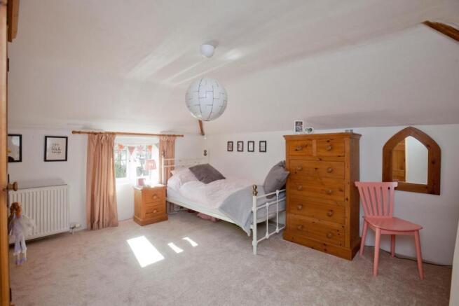 VALLEY COTTAGE - PHOTO E.jpg