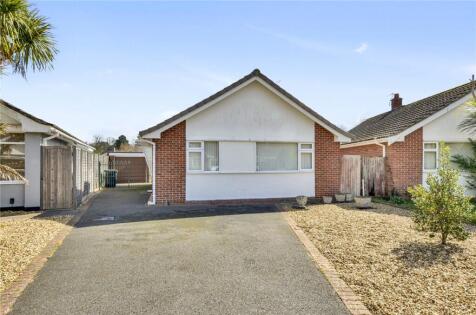 Pennington Crescent, West Moors, Ferndown, Dorset, BH22