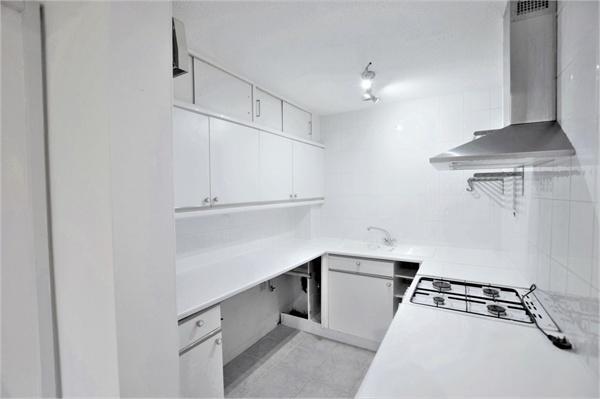 Picture 04