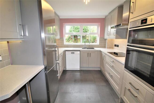 KITCHEN (INSTALLED 2019)