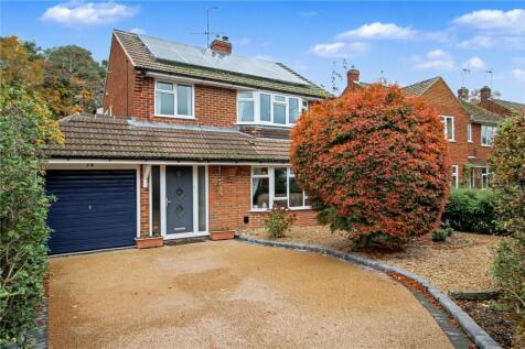 Leawood Road, Fleet, Hampshire, GU51