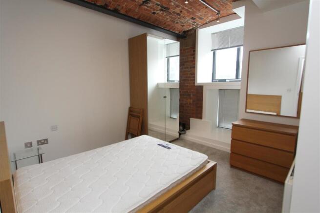 Bedroom.JPG