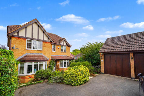 Lancaster Way, Northampton, NN4 8LD