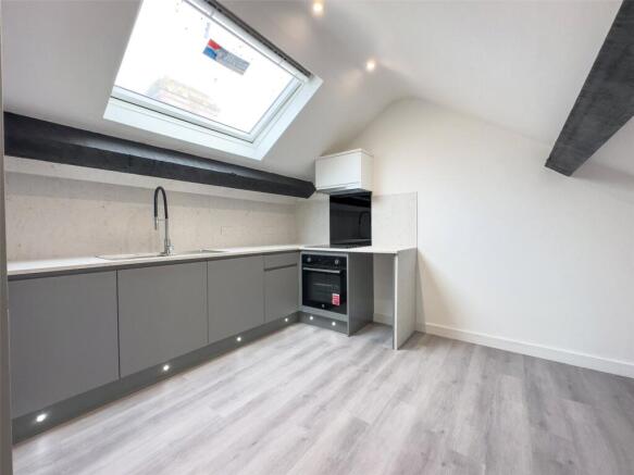 Kitchen/Dining