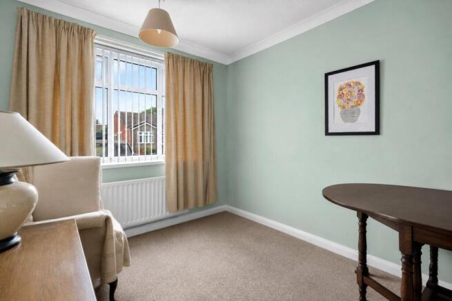 2 bed Bungalow for sale Image 7