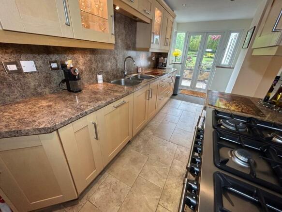 Breakfast/Kitchen