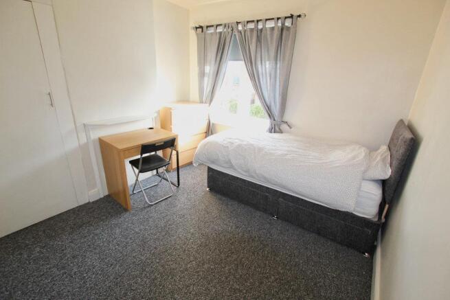 BEDROOM 4 (REAR)