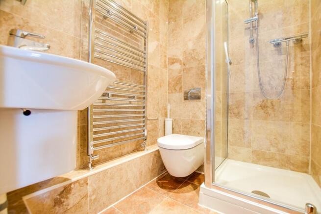Master En-suite