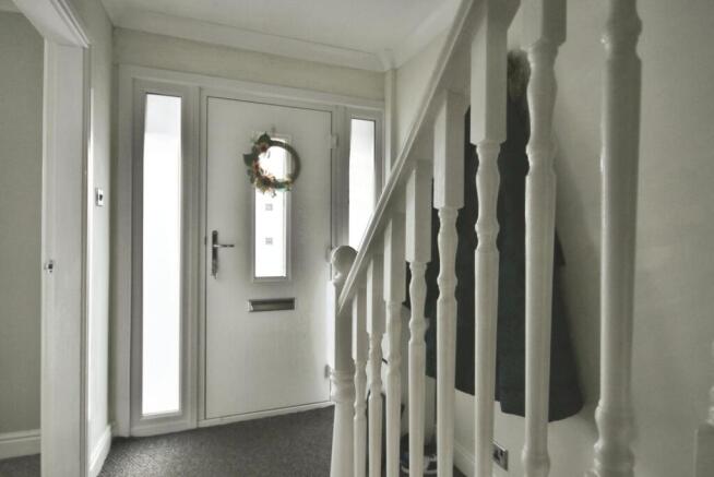 3 bed Terraced for sale Image 4