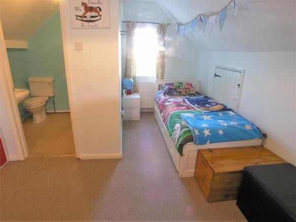 BedTwo1.JPG