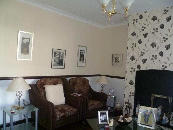 Photo 3