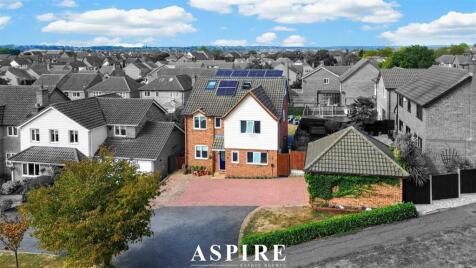 Hornbeam Way, Laindon, Basildon