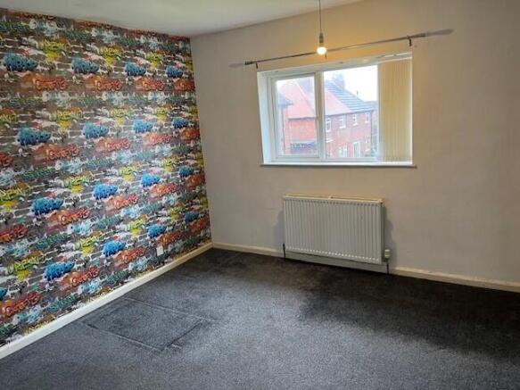 3 bed Semi-Detached for sale Image 8