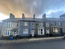 103, High Street, Blaenau Ffestiniog LL41 3AW