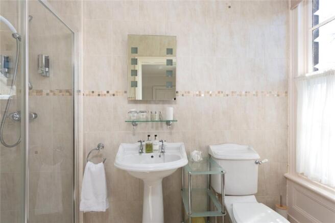6 bed End of Terrace for sale Image 11