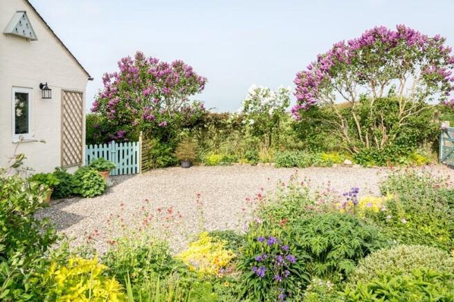 Front garden a...