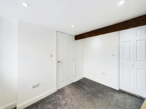 2 bed Cottage for sale Image 10