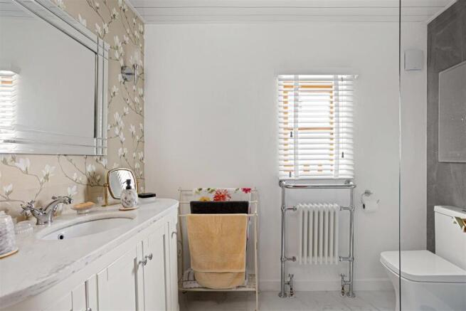 3 bed Detached for sale Image 10