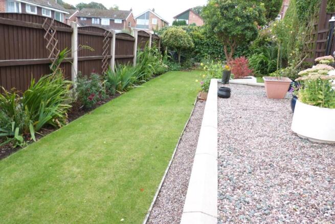 side garden