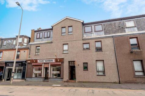 2/R 119, Main Street, Largs, KA30 8JJ