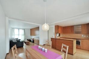 14, Russell Place, London SE16 7PL