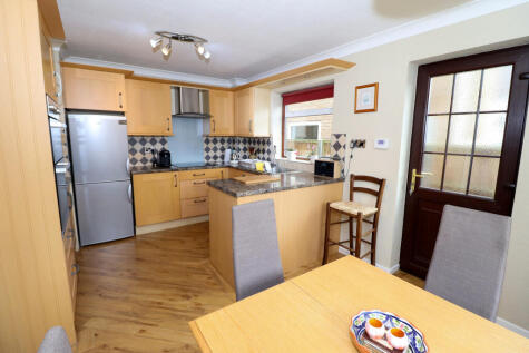 Lakeside Close, Perry, Huntingdon, Cambridgeshire