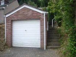 Detached Garage