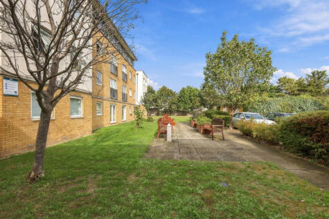 Kenway, Southend-on-sea, SS2