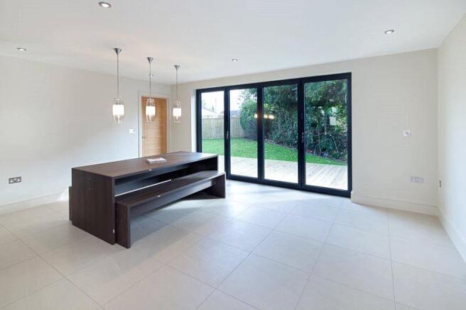 Kitchen/Dining