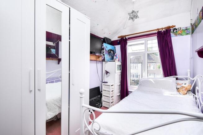 Bedroom4