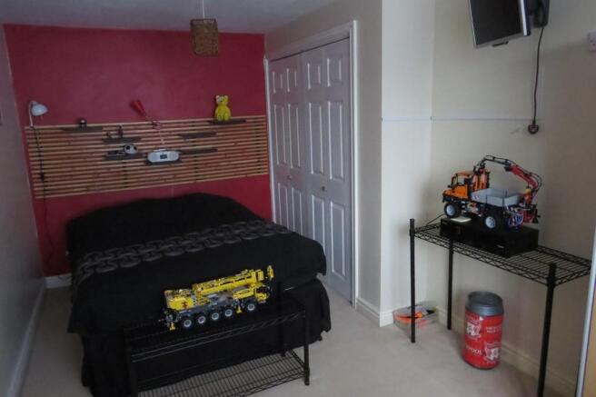 Photo 10