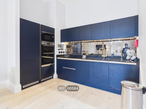 Kitchen/Living area