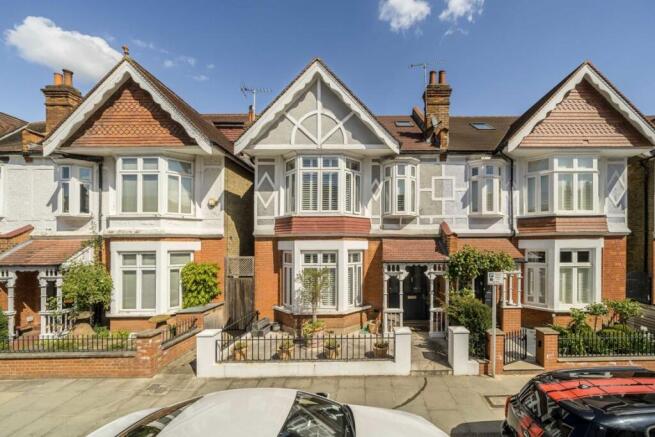 4-bed house on Old Deer Park Gardens, Richmond, £2,600,000