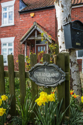 4 new england  - ...
