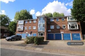 3, Bledlow Close, London SE28 8HF