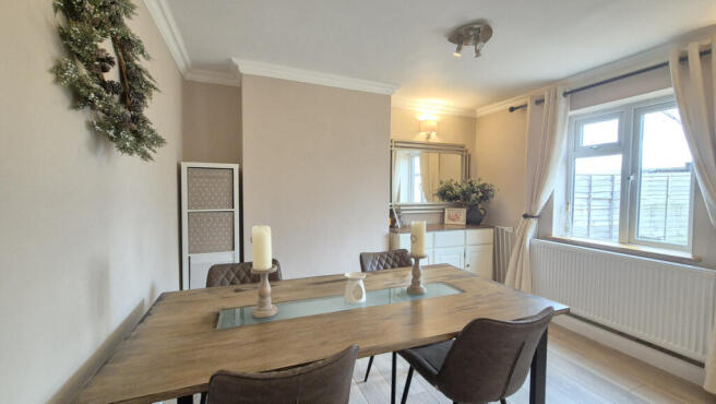 Lounge/Diner