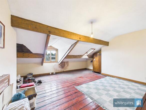 4 bed Terraced for sale Image 9