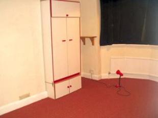 Front Bedroom