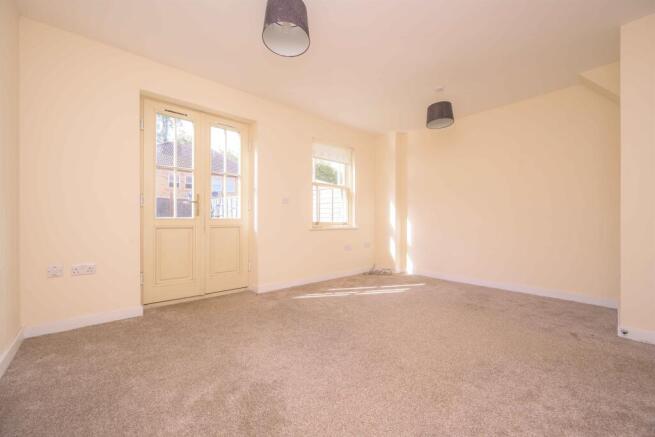 Chapman Road, Wellingborough photo 2
