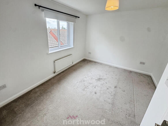 3 bed Semi-Detached to rent Image 7